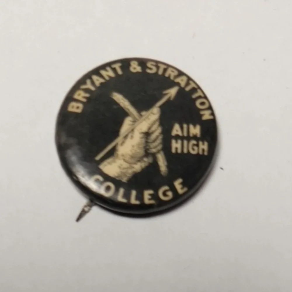 Antique Bryant & Stratton Aim High College Pin/Pinback 7/8